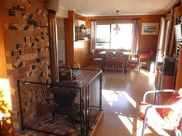 Cute Cottage - Cooks Beach Bach Екстериор снимка